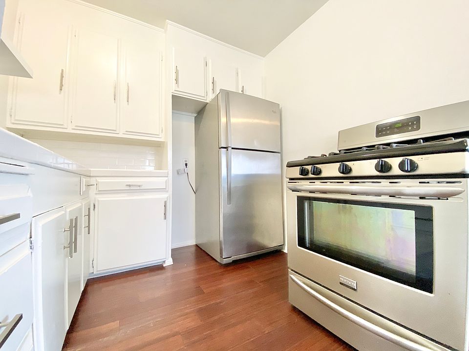 1st image of 1746 Lincoln Blvd #2