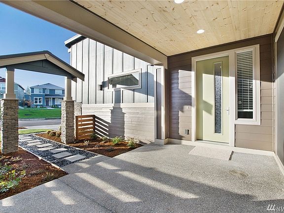 3rd image of 13150 176th Ave E