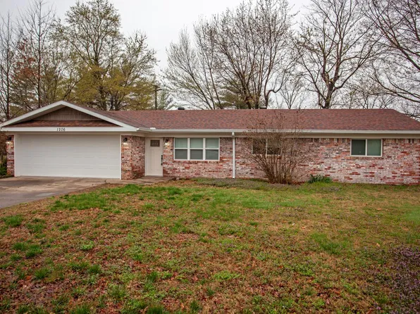 1206 Convair St, Bentonville, AR 72712