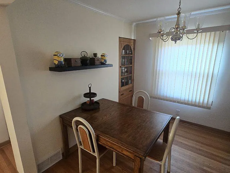 5117 N Neva Ave — Photo 5
