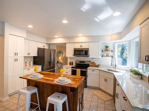 4th image of 11333 Quail Run Drive NW