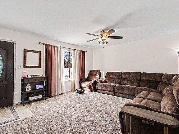 4th image of 6386 Michael Dr