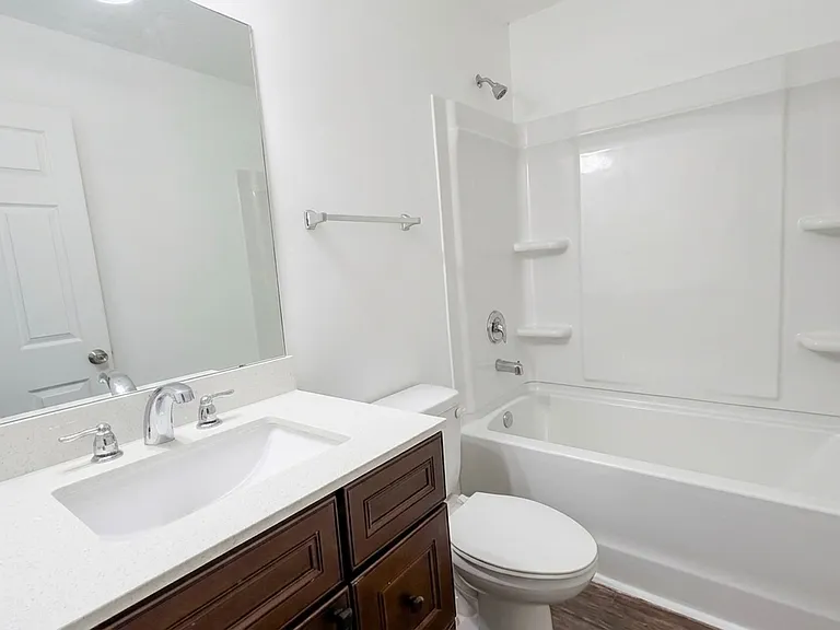 1756 Lane Ave S — Photo 8