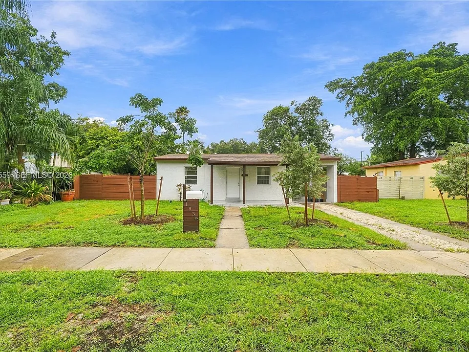 133 SW 22nd Ter