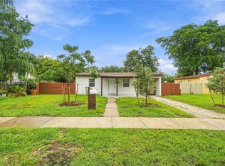 133 SW 22nd Ter, Fort Lauderdale, FL 33312