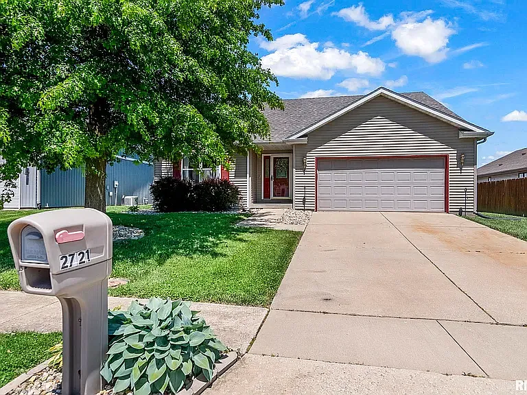 2721 Carl Prairie Dr