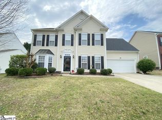 19 Bellows Falls Dr, Greer, SC 29650