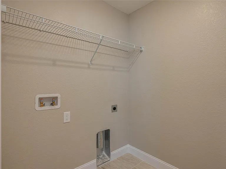 509 Pear St — Photo 13