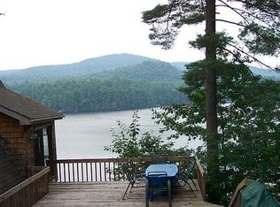 17 Tomahawk Dr, Lake Luzerne, NY 12846