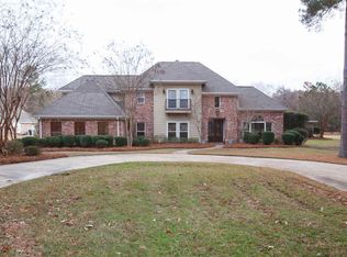 102 Arrowhead Trl, Brandon, MS 39047