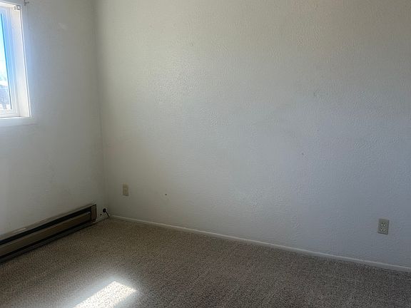 4th image of 1538 Tremont St