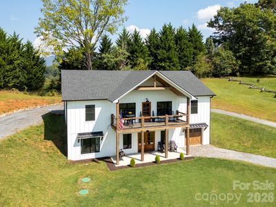 100 Kinloch Ln, Clyde, NC, 28721