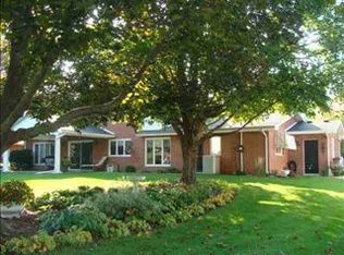 312 Vista Dr, Bloomington, IL