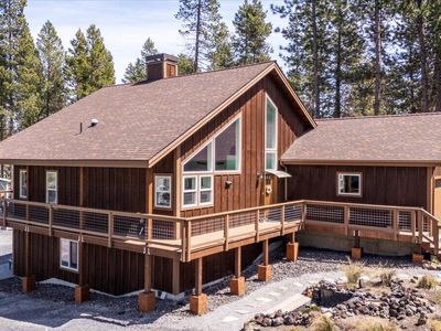 17168 Island Loop Way, Bend, OR, 97707