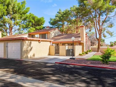 2394 Pickwick Dr, Henderson, NV, 89014