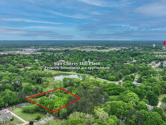 5th image of 940 Cherry Hill Pl
