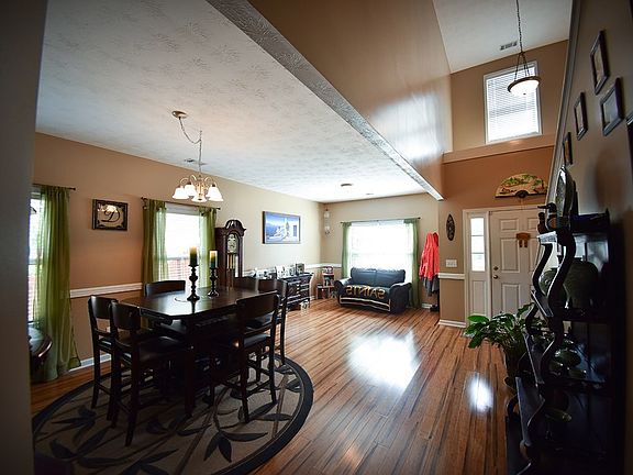 3rd image of 612 28th Ave