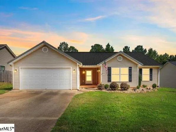 120 Malibu Rd, Liberty, SC 29657