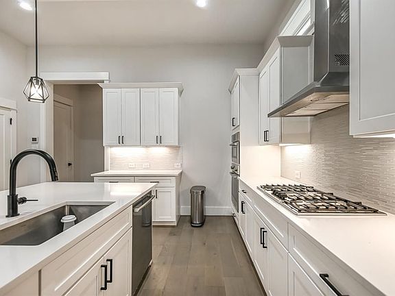 5th image of 3503 Mosley Ct Unit B