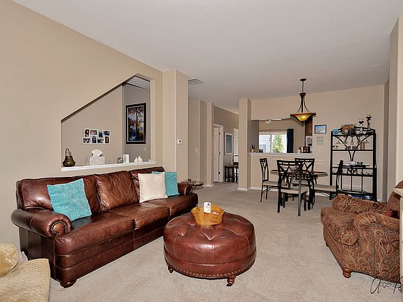 4th image of 659 S Parkside Dr