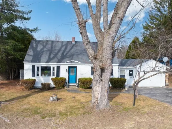 25 Lemay Avenue, Lewiston, ME 04240