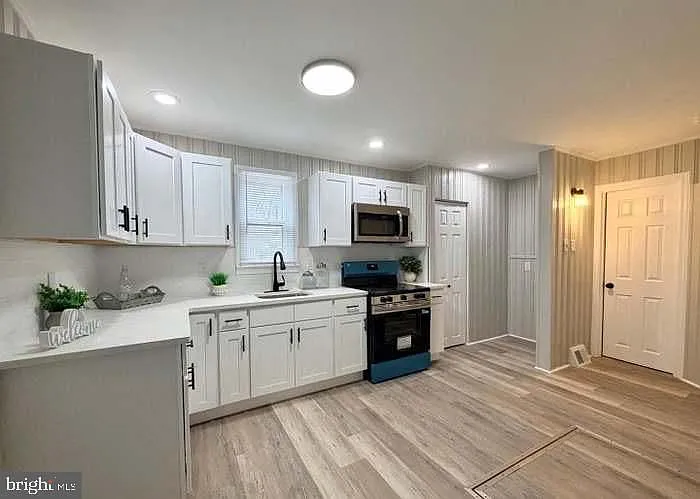 31 Mantua Rd — Photo 8