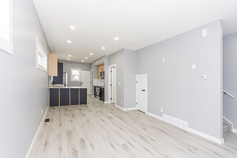 Edmonton Apartment for rent - 3 Bedrooms — photo 20