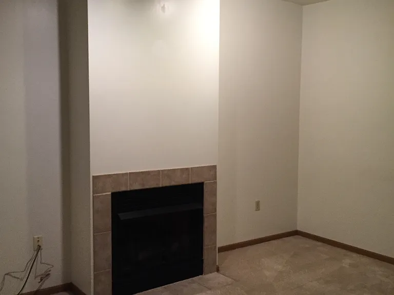 147 Plymouth St — Photo 10