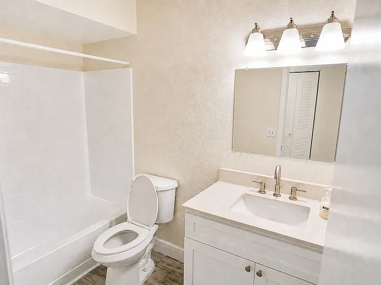 5156 Conroy Rd #16 — Photo 9