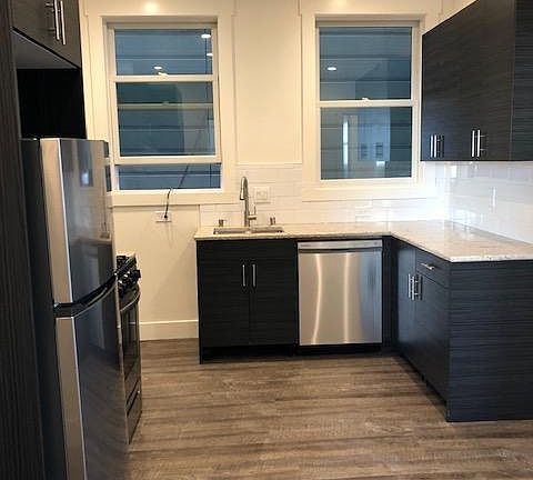 4th image of 1100 Leavenworth St APT 1