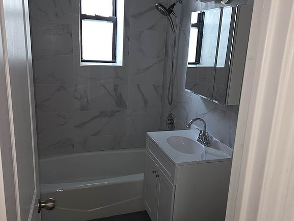 4th image of 83-09 Lefferts Blvd #3B