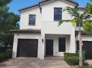 236 SW 159th Ter #236, Hollywood, FL 33027