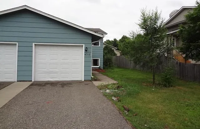 2 bed, $1,700 — Photo 1