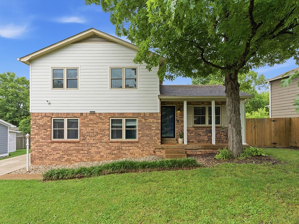 1st image of 3128 Stoney Brook Cir