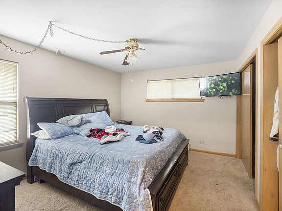 5th image of 971 Demmond St
