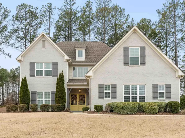 131 Birkdale Ln, Pelham, AL 35124