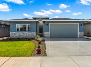 1769 E Grayson St, Meridian, ID 83642