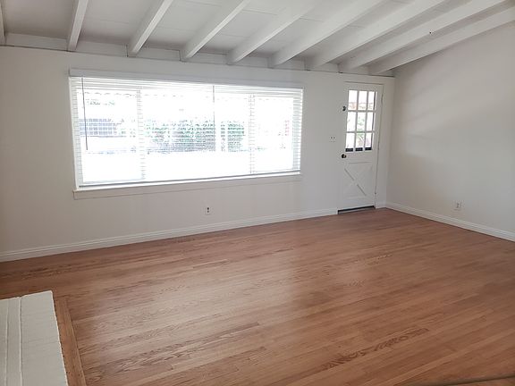4th image of 15322 San Bruno Dr