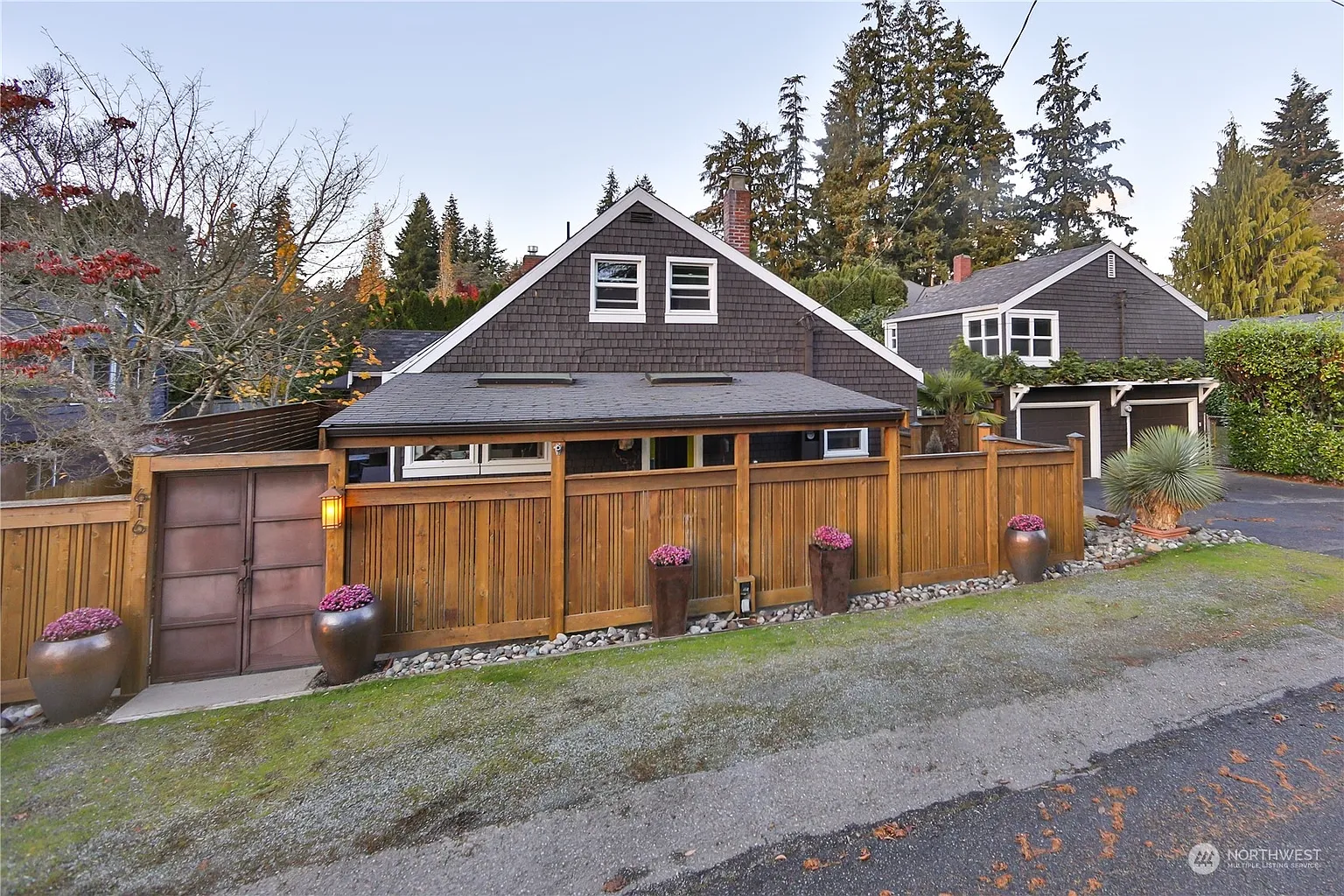 616 NW 200th Street photo 1