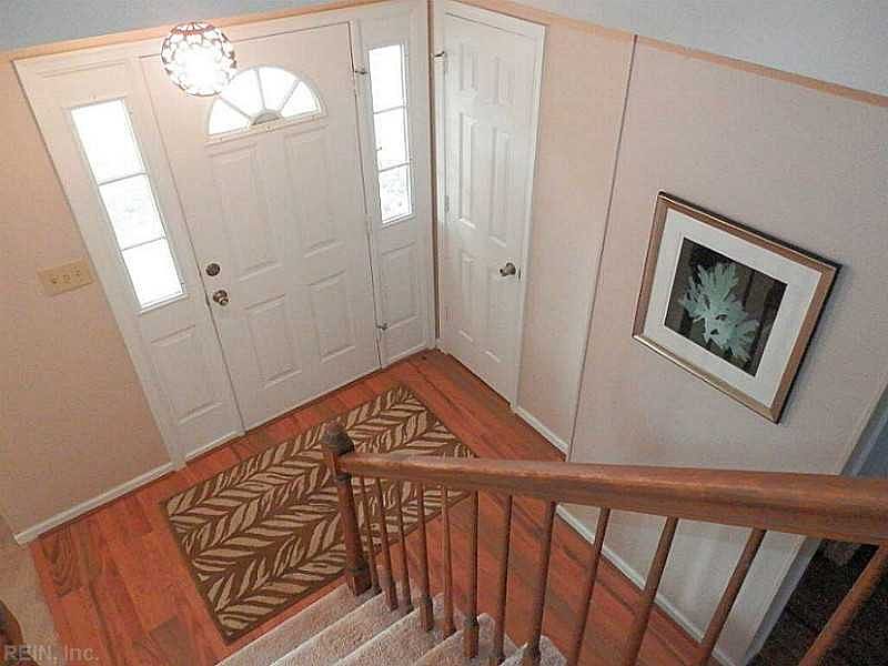 1st image of 1733 Creekstone Ct