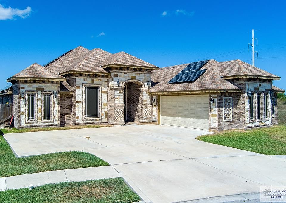 1st image of 153 Alvarez Ct