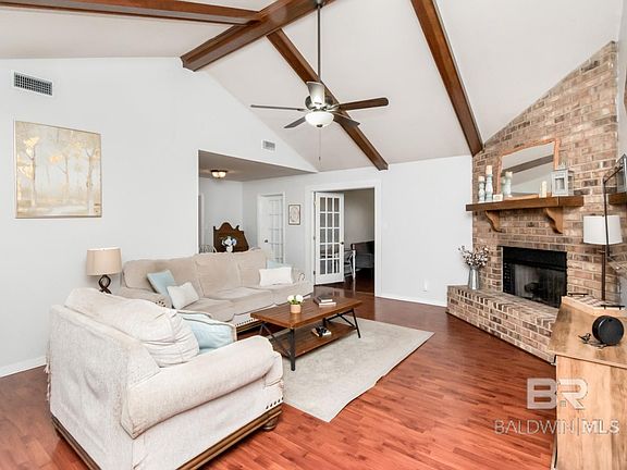 2nd image of 112 Baratara Dr