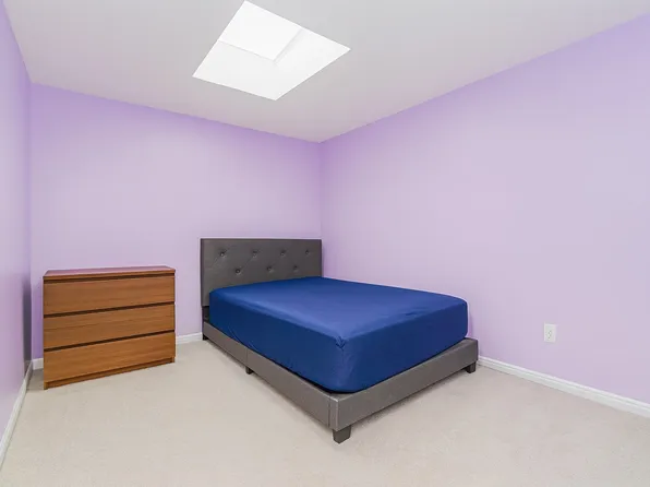 34 Jamie Lane image 8 of 14