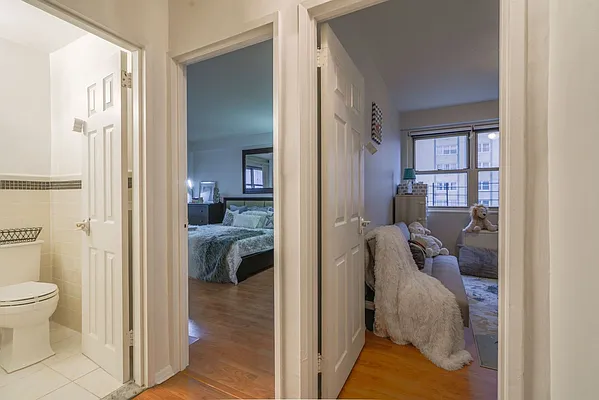 Sold by Keller Williams Realty Landmark II | media 31