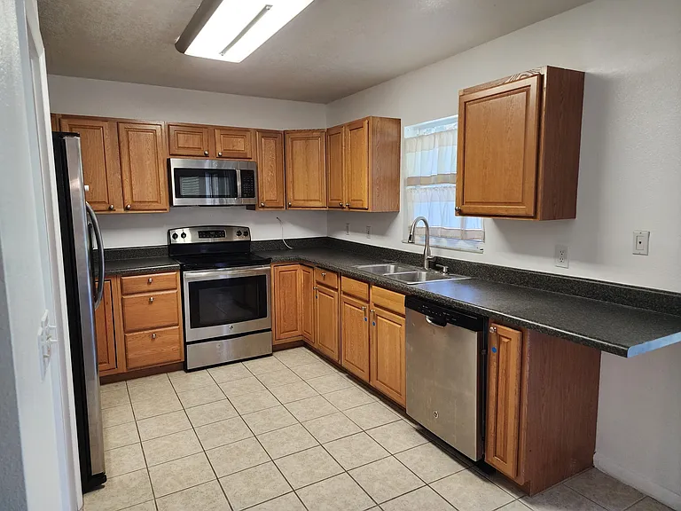 14532 Knoll Ridge Dr — Photo 14