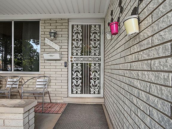 5th image of 30316 Austin Dr
