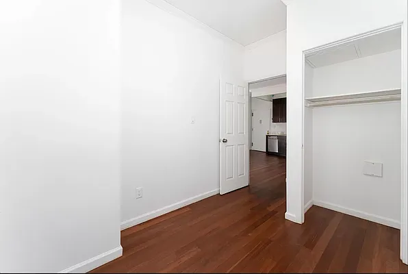 Rented by REAL New York | media 18