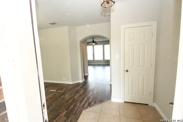 2207 Petseri Park — Photo 3