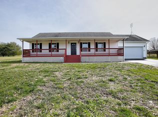 220 Deerwood Dr, Science Hill, KY 42553