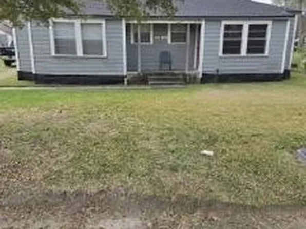 1655 Prairie St, Beaumont, TX 77701